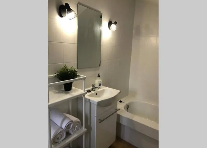 Apartamento Atico Apto Nino Do Corvo - - Cangas Moaña